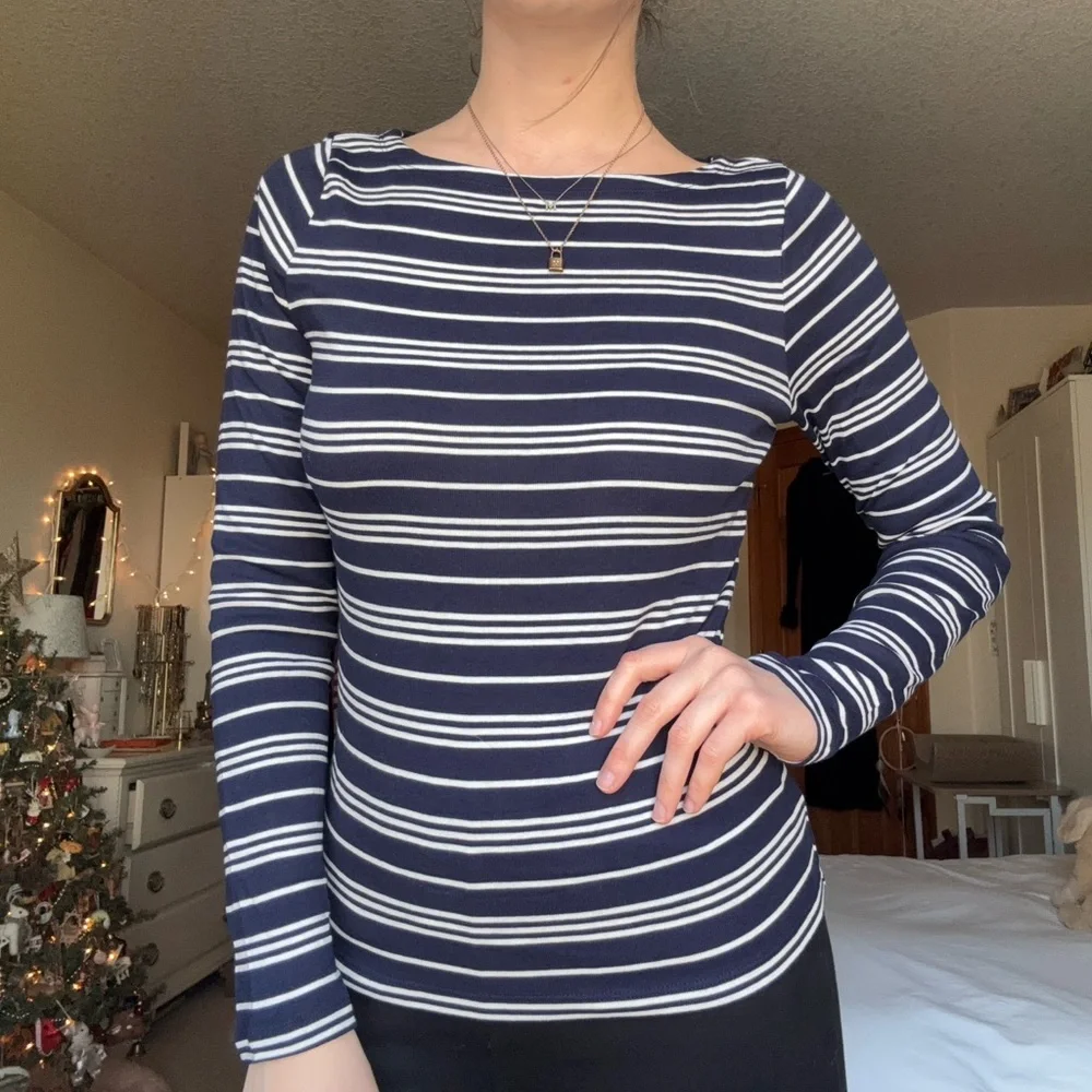 gap navy blue and white striped ribbed boatneck long sleeve t-shirt - Picture 3 of 13